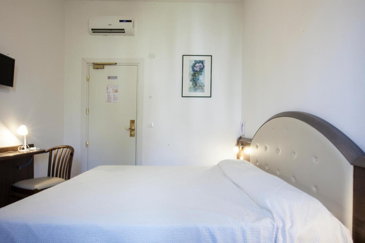 Hotel Amalfi Μιλάνο Εξωτερικό φωτογραφία