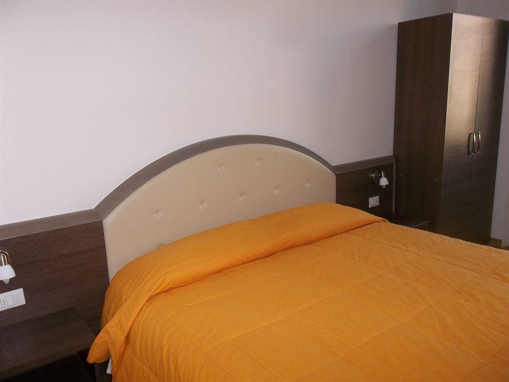 Hotel Amalfi Μιλάνο Εξωτερικό φωτογραφία